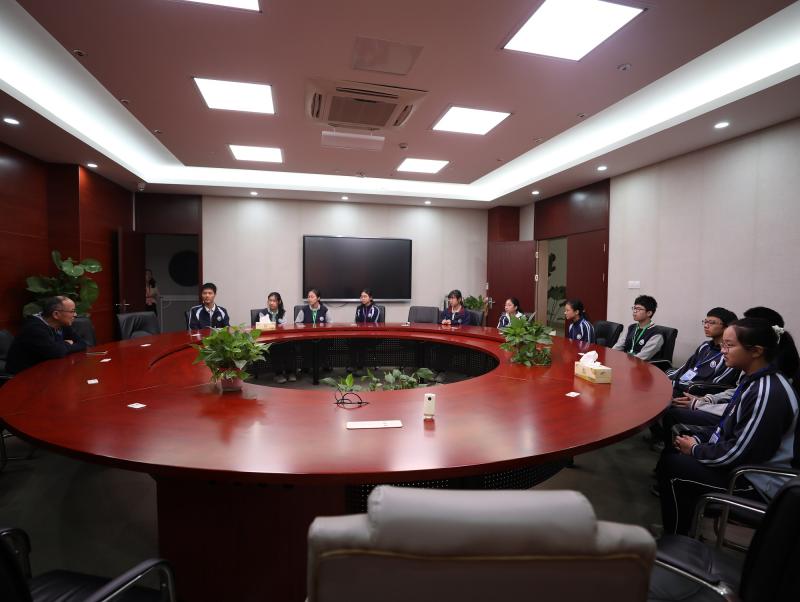 EB0A2733.JPG EB0A2733.JPG